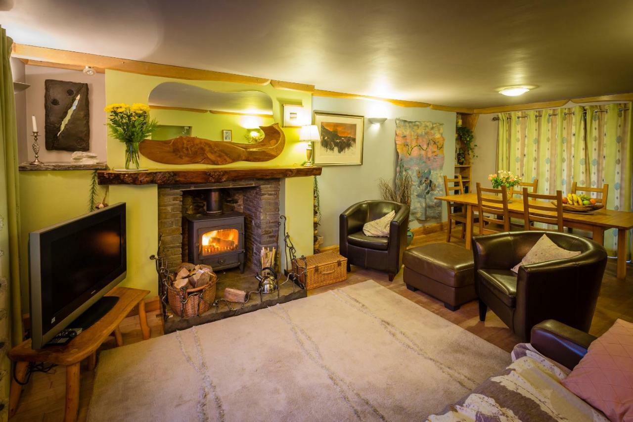 1 Tan Yr Eglwys Barn Cottage Pontardawe Exterior foto